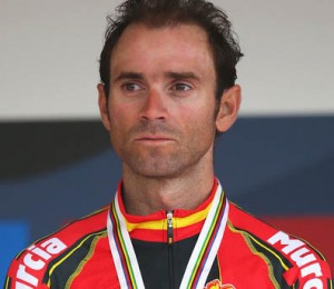 Alejandro Valverde ha sumado su sexta medalla mundial en Ponferrada. 
