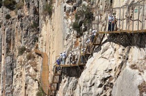 Ya rehabilitado en parte, el Caminito del Rey se abrirá al público en 2015. 