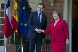 El presidente del Gobierno con la presidenta de Chile. / Foto: Moncloa.