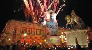 Celebración de Nochevieja en la Puerta del Sol (Madrid). / http://www.deli.cat