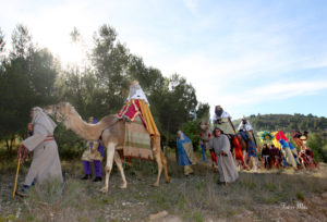 Los Reyes Magos acompañados de sus pajes. / http://www.autoreyesmagos.com
