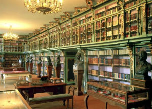 Biblioteca América (Santiago de Compostela). / http://www.ilturista.info