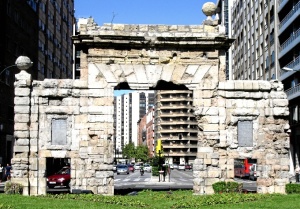 La Puerta del Carmen es la única de las puertas medievales de zaragoza que queda en pie / Foto: Google