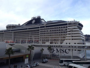 El crucero acaba de llegar al puerto de Barcelona. / Foto: Europa Press. 