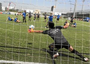 Muchas han sido las personas que han colaborado en este torneo benéfico.