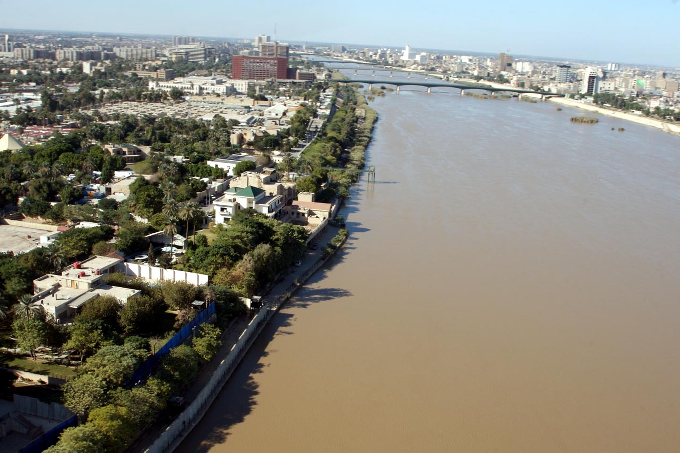 Río Tigris a su paso por Bagdad.