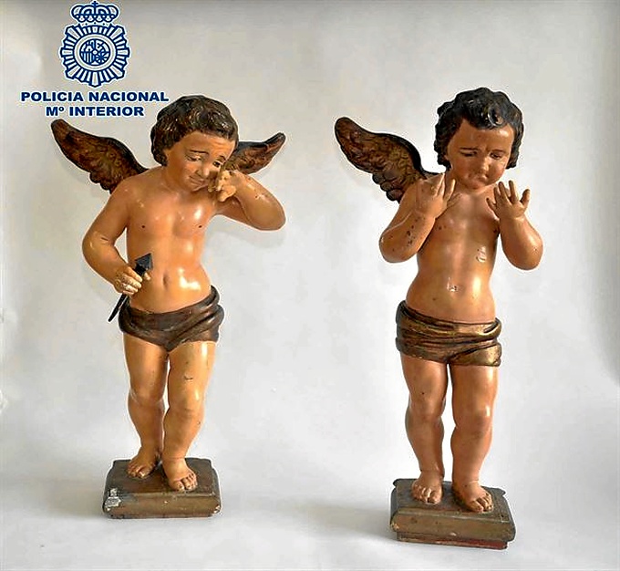 Las dos tallas recuperadas representan a sendos ángeles.