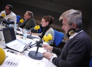 Siempre ha trabajado con grandes de la radio, como Iñaki Gabilondo. / Foto: www.cadenaser.com