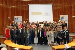 Foto de familia de los premiados. / Foto: Casa Real.