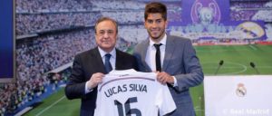 Florentino Pérez y Lucas Silva. / Foto: Real Madrid.