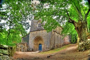 Iglesia de la Ribeira Sacra. /Foto: http://turismo.ribeirasacra.org/rs/es/