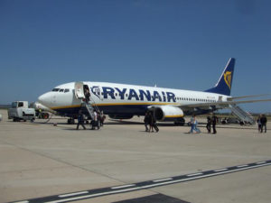 Avión de la compañía Ryanair. / Foto: Aena.