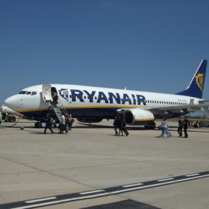 Avión de la compañía Ryanair. / Foto: Aena.