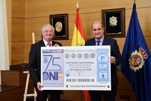 Un cupón de la ONCE conmemora el 75 aniversario del DNI