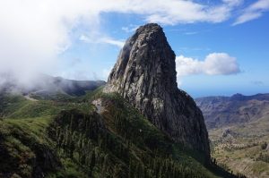 El paciente con coronavirus en La Gomera evoluciona sin síntomas