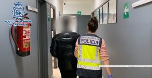 Detenido por ventas fraudulentas de mascarillas quirúrgicas en Internet