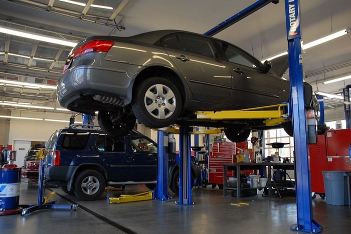 Talleres de reparación de vehículos pueden abrir durante estado de alarma