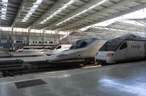 Renfe lanza nueva oferta de empleo con 43 puestos de técnico y 15 de dirección