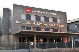 Las familias podrán visitar en las residencias a mayores terminales en Madrid