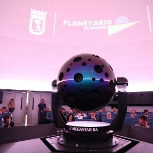 Planetario de Madrid ofrece sesiones sobre astronomía en directo