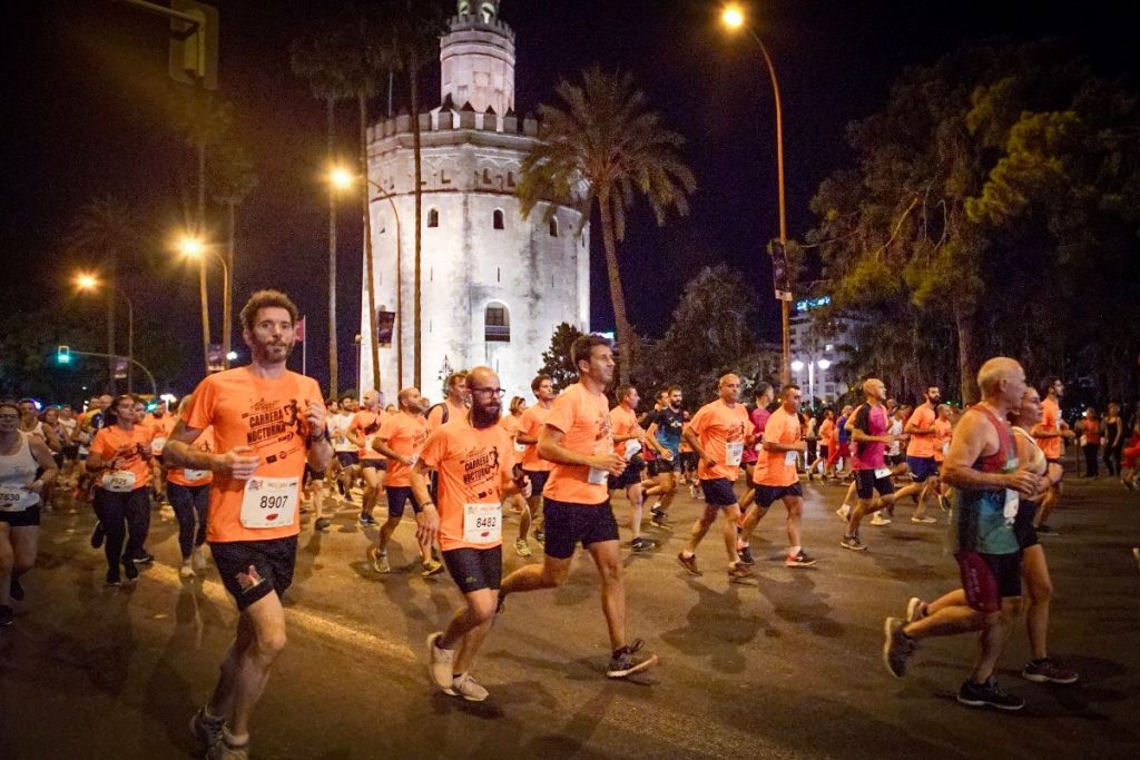 Sevilla celebrará su tradicional Carrera Nocturna del Guadalquivir KH7