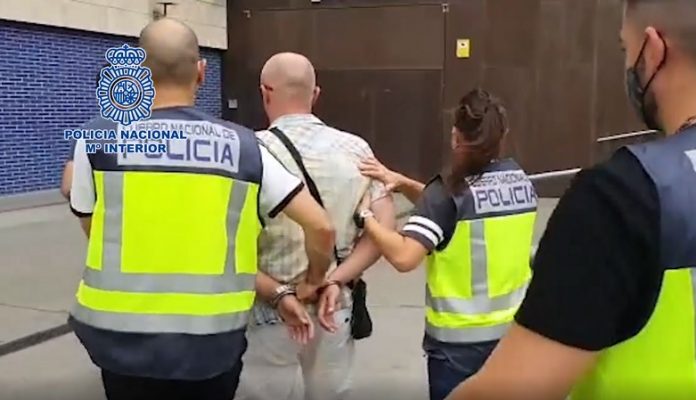 Detenido en Barcelona un fugitivo que llevaba huyendo más de 12 años