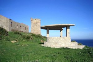 Un Guardia Civil rescata a un menor a punto de ahogarse en Tarifa