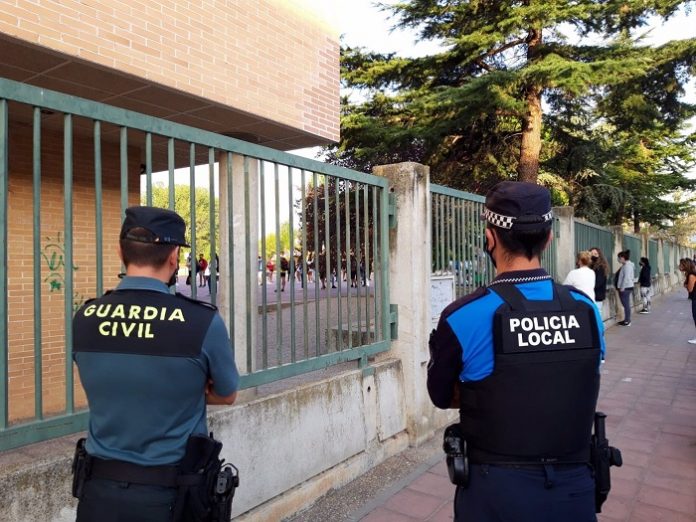 Cvirus.- Más de 200 colegios han registrado incidencias por casos de Covid-19 desde el comienzo de curso