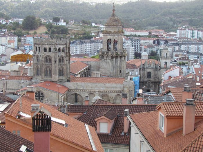 Restringen la movilidad en Ourense y Barbadás para frenar los contagios