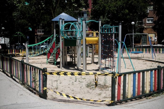 Los parques infantiles se libren de las restricciones del Gobierno
