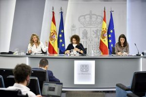 España aprueba un reglamento para acabar con la brecha salarial entre hombres y mujeres