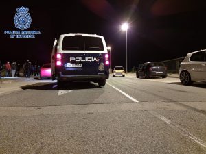 La Policía de Logroño disuelve "carreras ilegales" y una fiesta de 95 personas