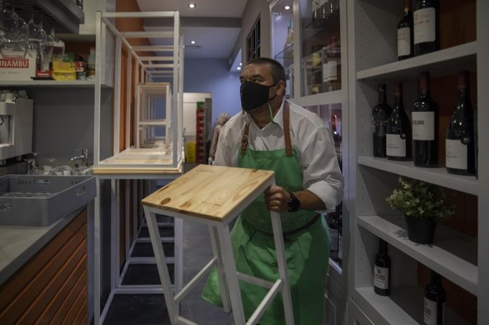 Andalucía permite abrir a la hostelería hasta las 23.30 para entrega a domicilio